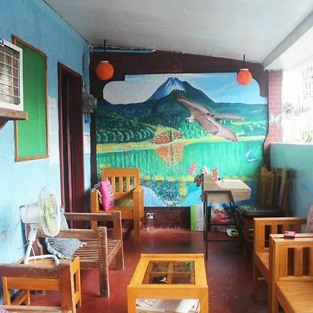 J'S Backpackers Hostel Davao City Eksteriør billede