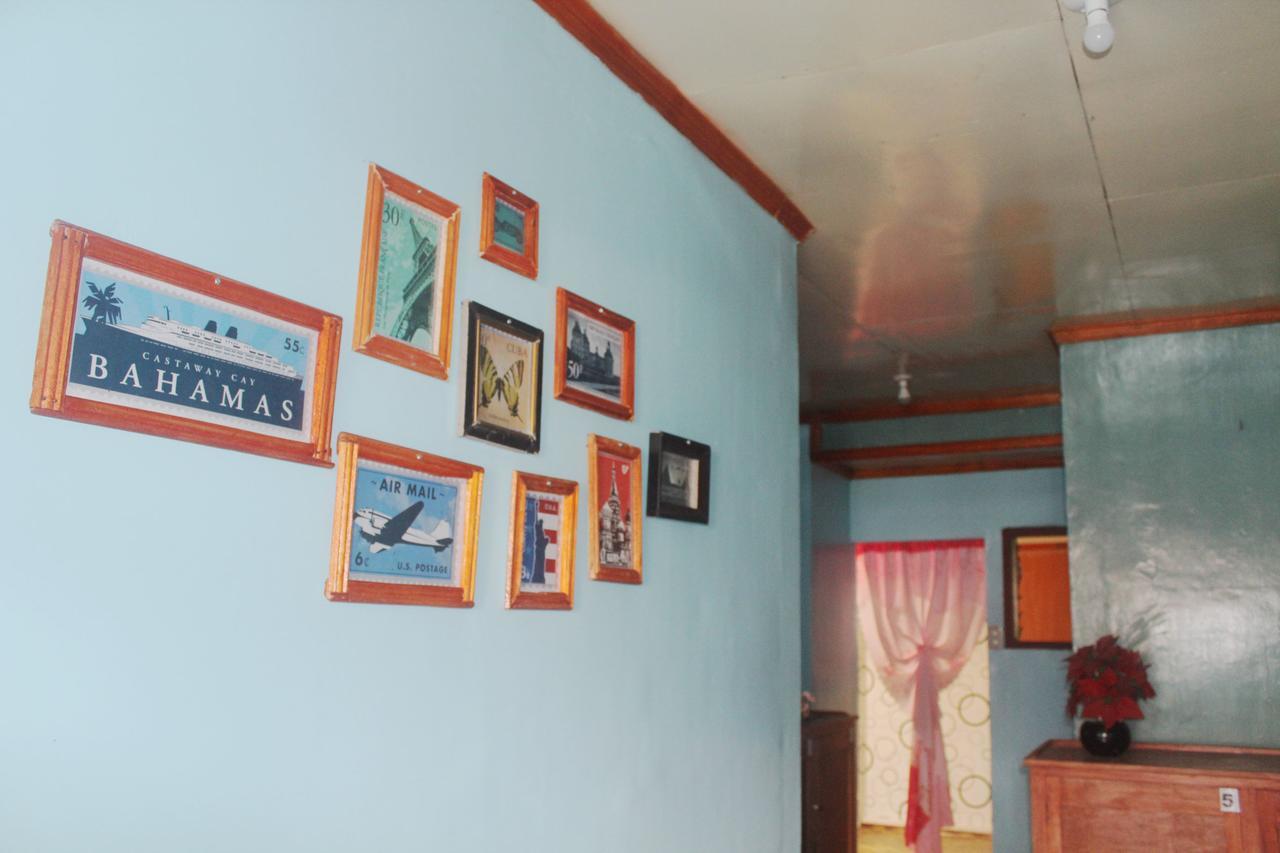 J'S Backpackers Hostel Davao City Eksteriør billede
