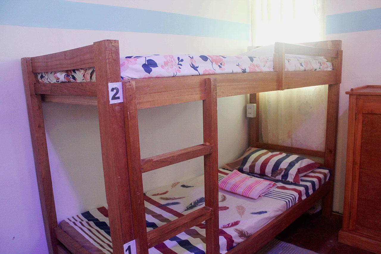 J'S Backpackers Hostel Davao City Eksteriør billede